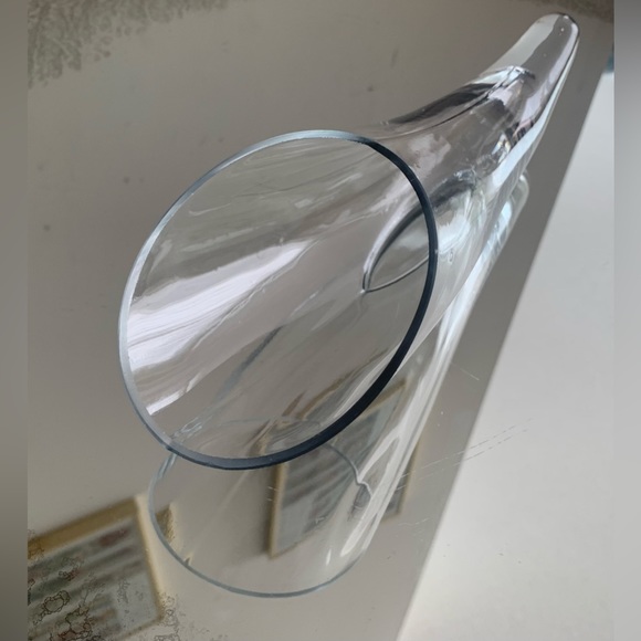 Glass Cornucopia/Horn Vase - Picture 3 of 7